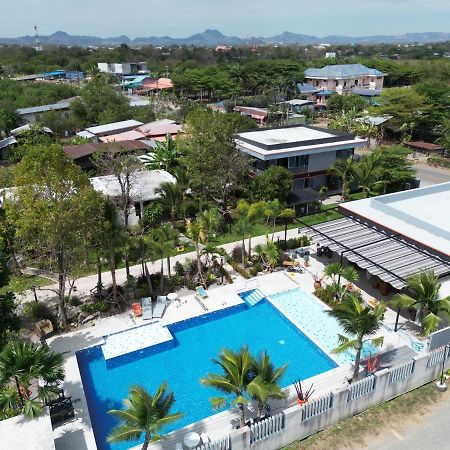 Sunset Resorts And Bar Ban Nong Chaeng  Екстериор снимка